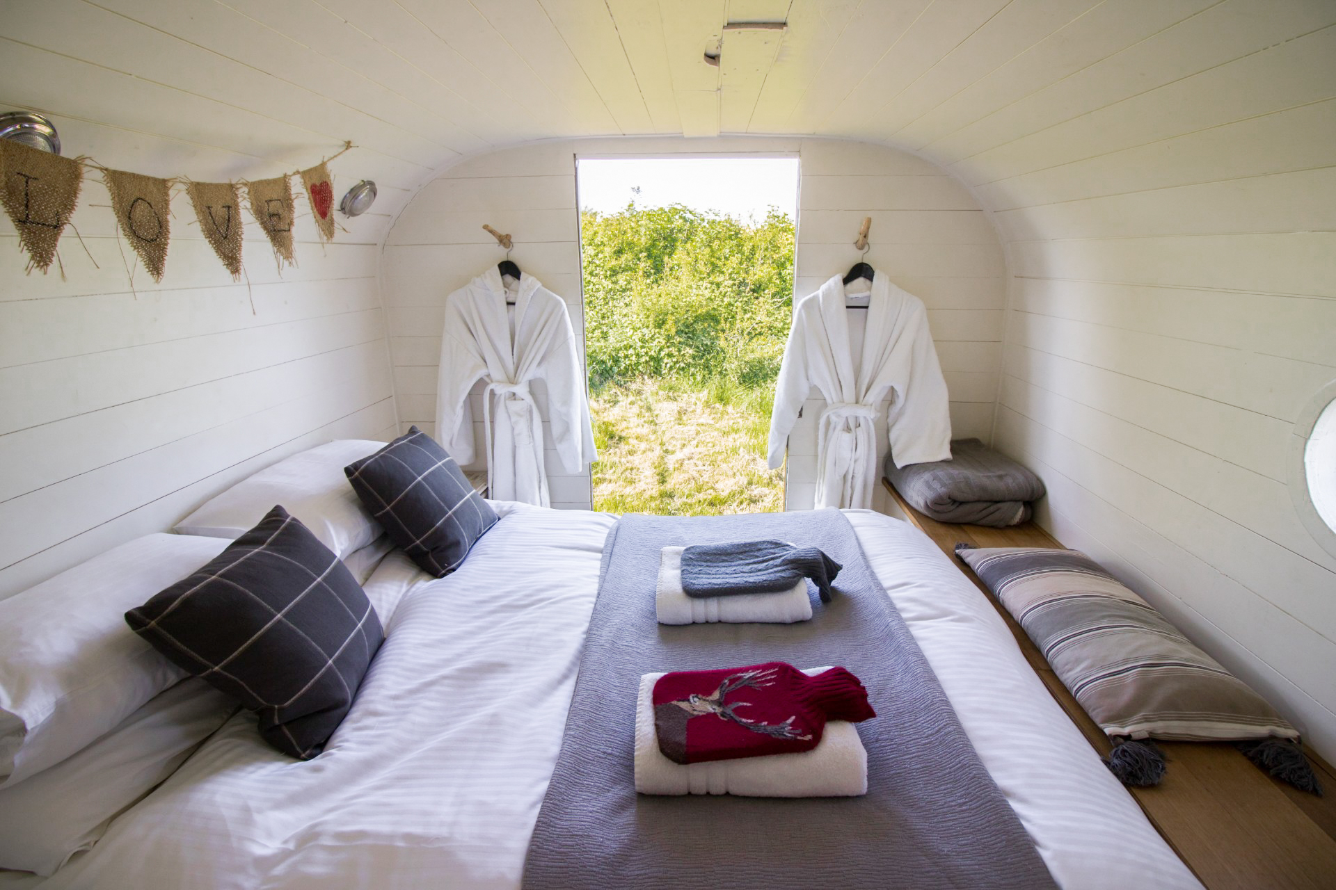 Herefordshire Hideaways: Winding Down in the Stargazor's Wagon. Find out more about my recent staycation and glamping trip to Herefordshire, England, UK. We stayed in a quirky and rustic converted wagon which came with an outdoor wood-fired hot tub! Click through to read more...