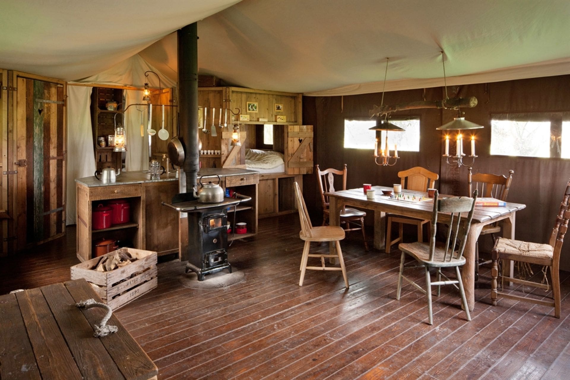 inside-of-a-rustic-safari-tent-chesters-feather-down-scottish-borders