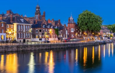 buildings-lining-the-river-ouse-at-sunset-romantic-things-to-do-in-york-for-couples