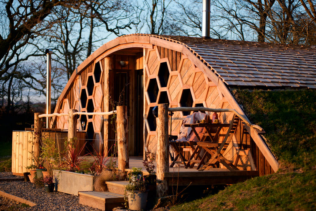 quirky-glamping-cabin-with-decking-and-hot-tub-the-hiveaway-at-llain-in-ceredigion