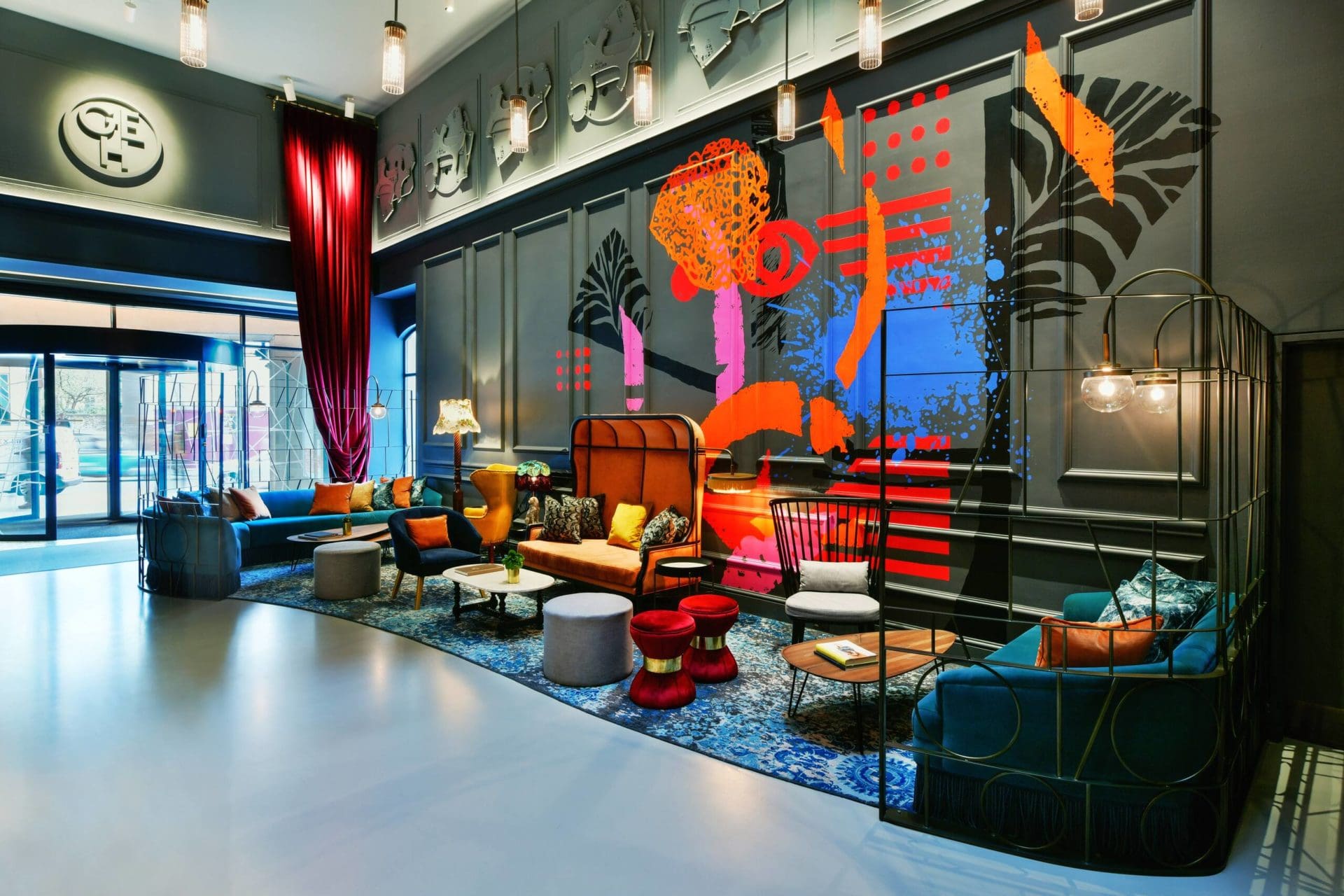 colourful-reception-at-andaz-liverpool-street-quirky-london-hotels