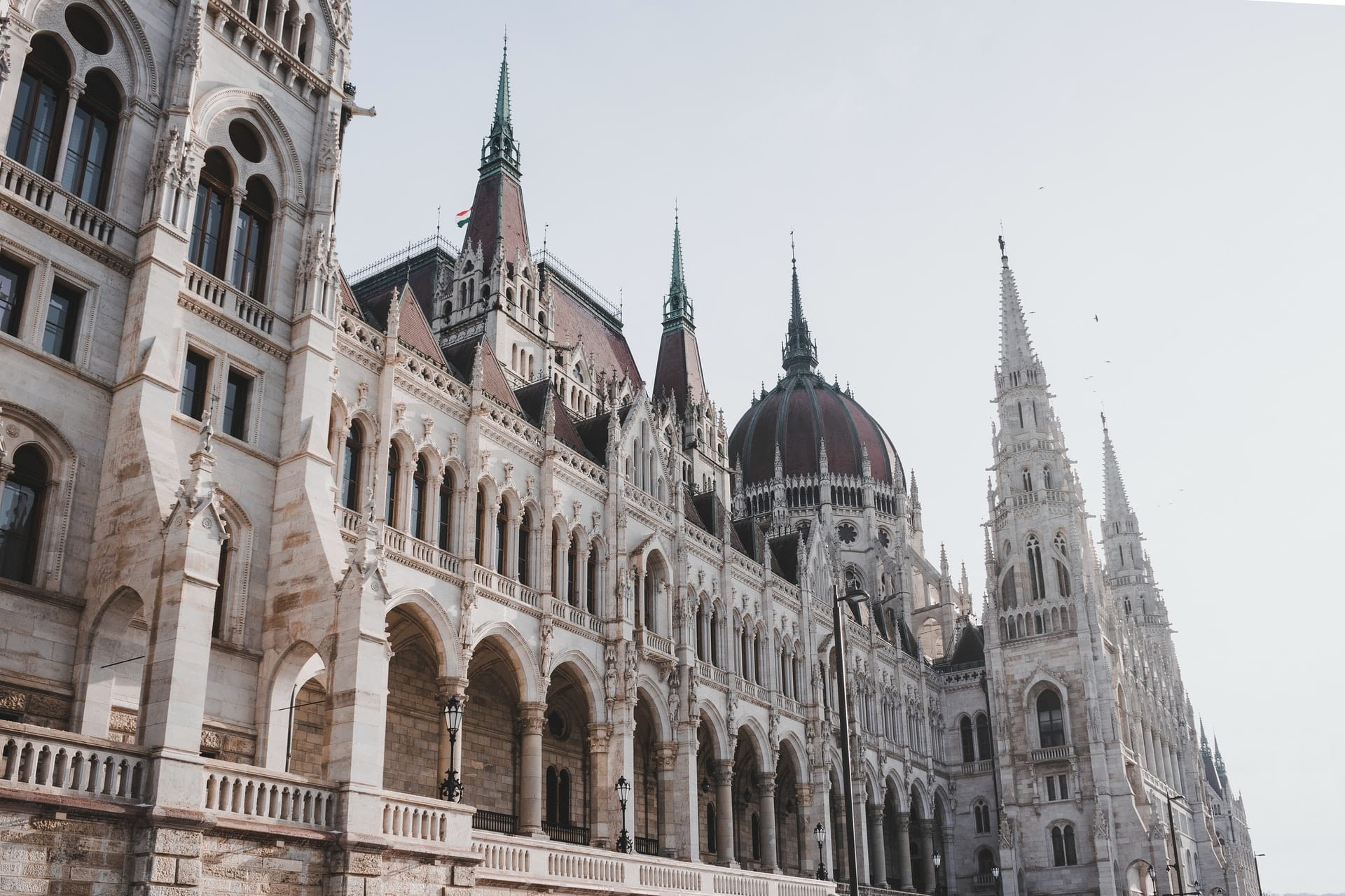 fancy-historic-european-architecture-hungarian-parliament-building