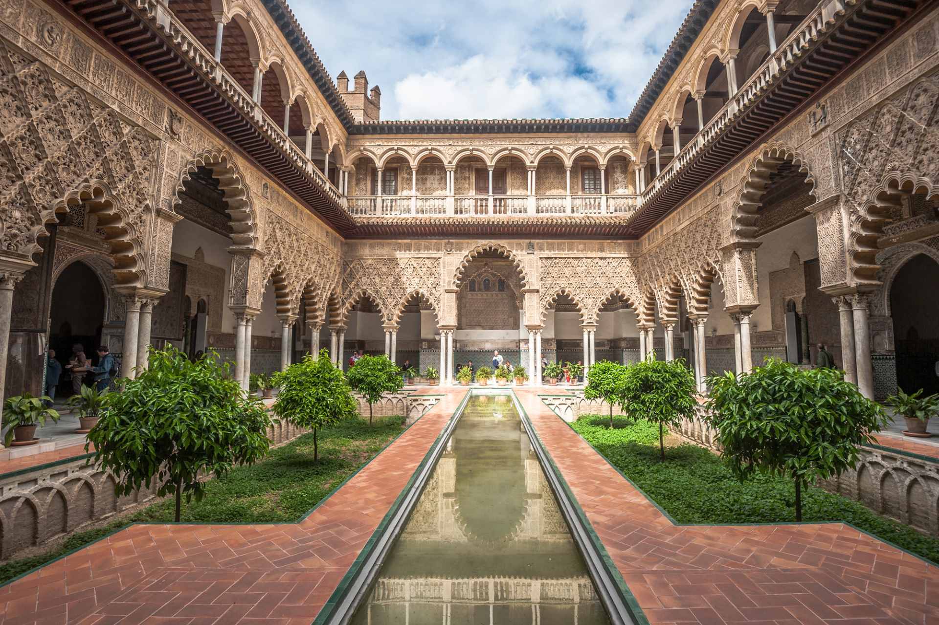 real-alcázar-of-seville-free-things-to-do-in-seville