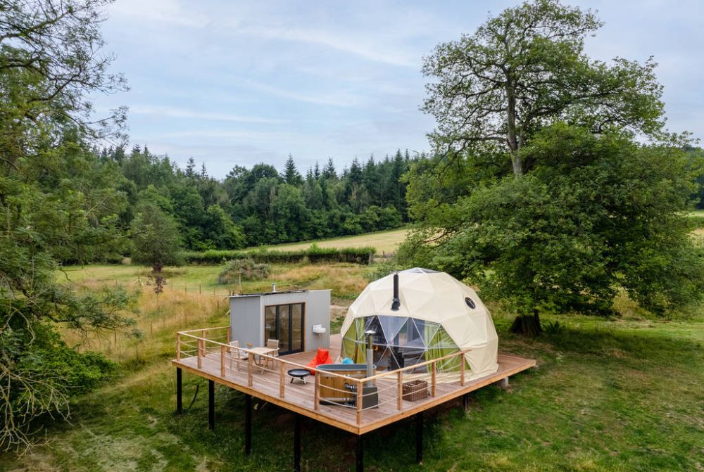 the-geodome-at-the-fold-glamping-herefordshire