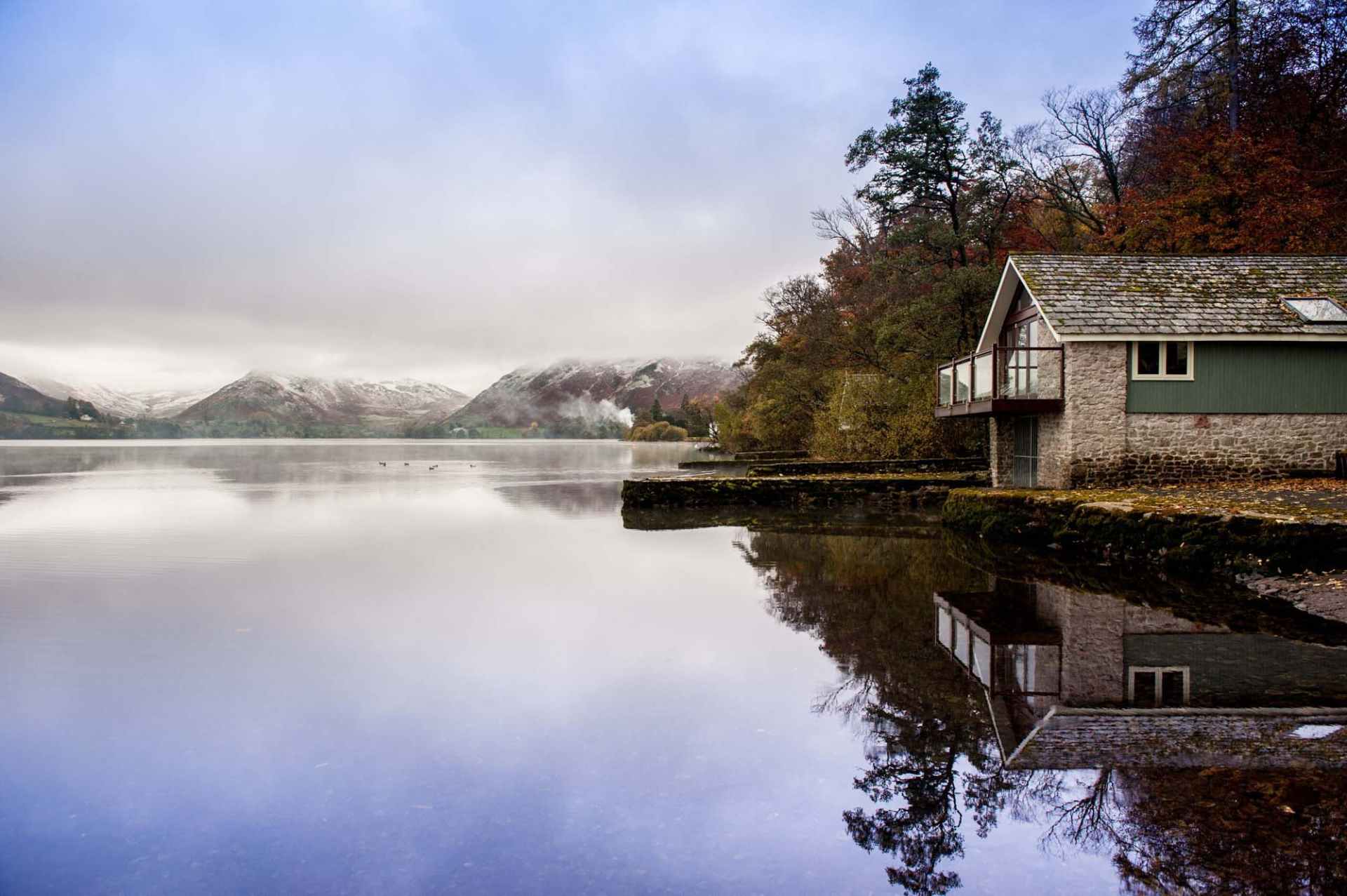 ullswater-far-boathouse-cabin-on-lake-at-sunrise-airbnbs-lake-district