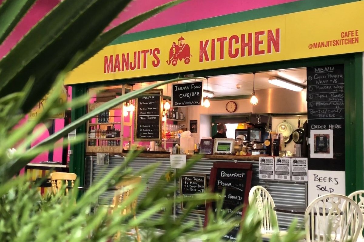 manjits-kitchen-indian-cafe-and-bar