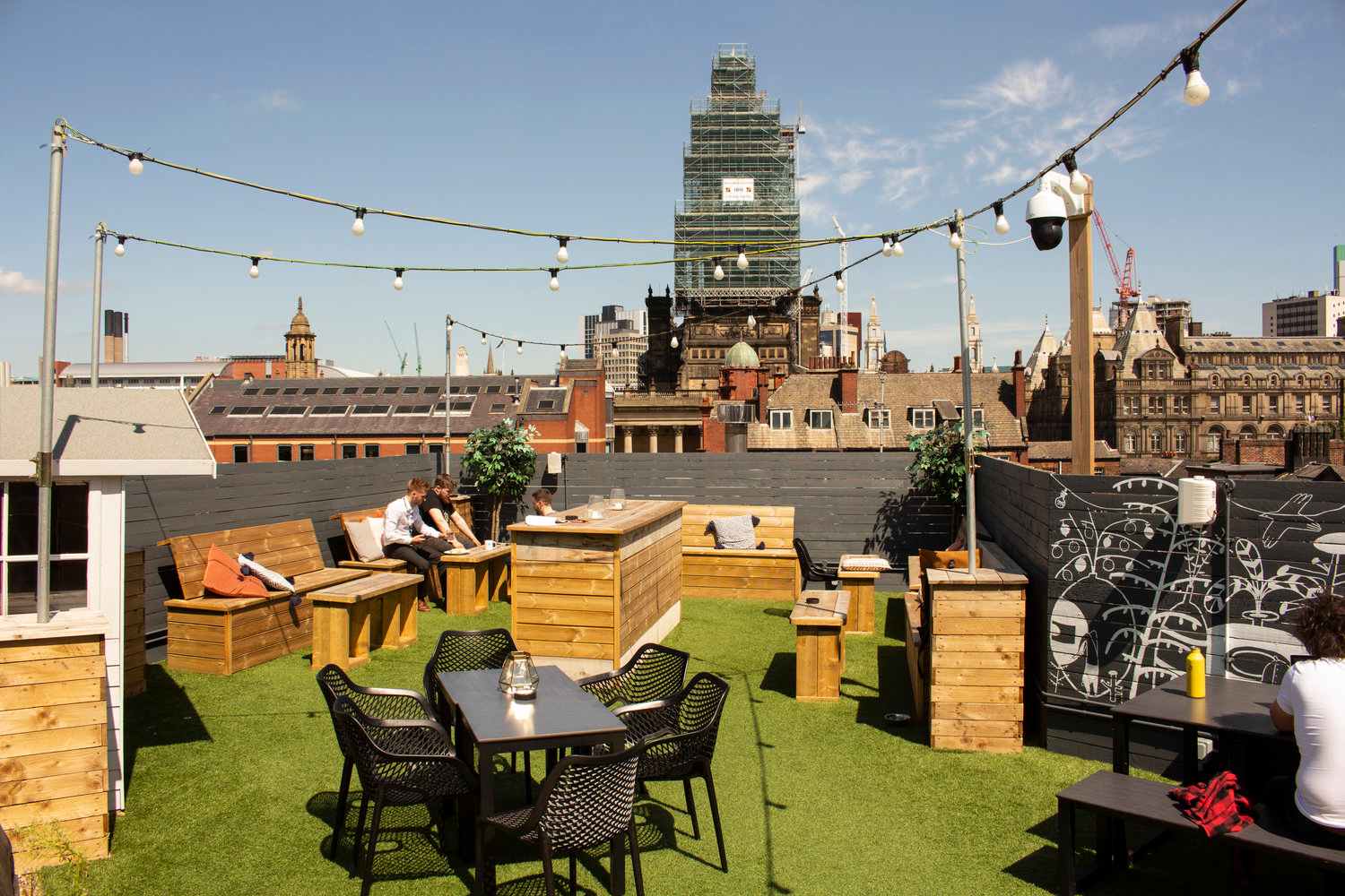the-rooftop-at-east-parade-social-rooftop-bars-leeds