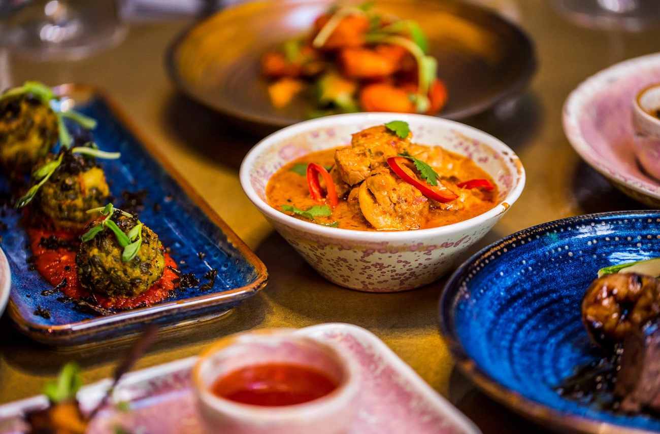 bowls-of-curry-at-the-purple-peacock-restaurant-bottomless-brunch-newcastle