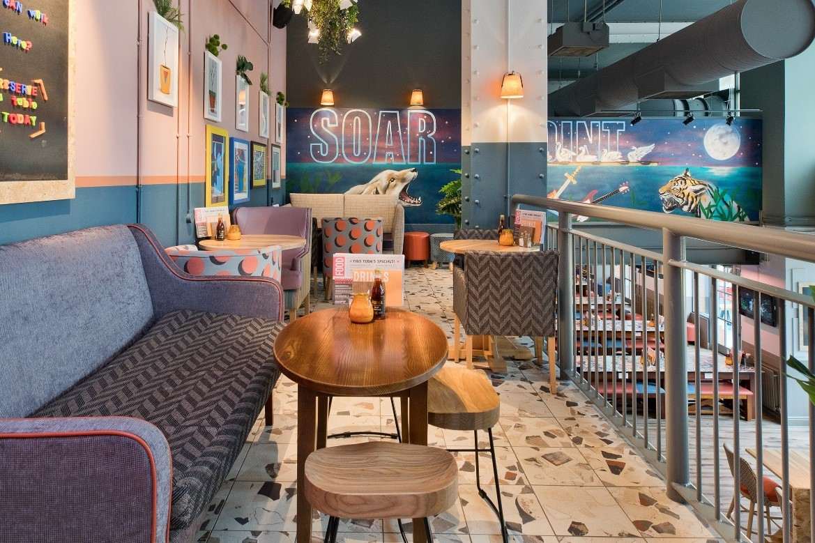 indoor-balcony-inside-soar-point-pub-bottomless-brunch-leicester