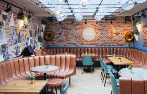 interior-of-all-bar-one-with-booths-and-tables-bottomless-brunch-norwich