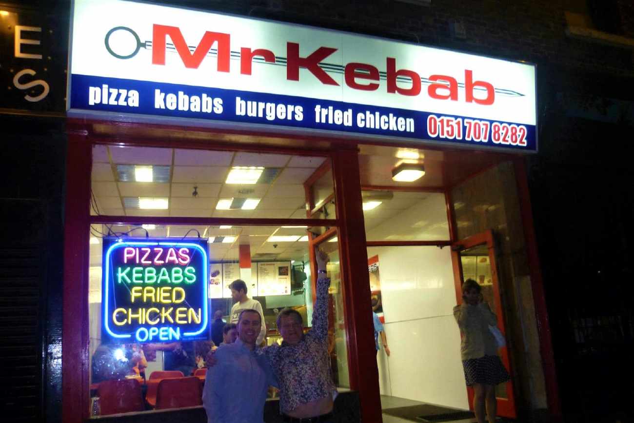 exterior-of-mr-kebab-kebab-shop-at-night