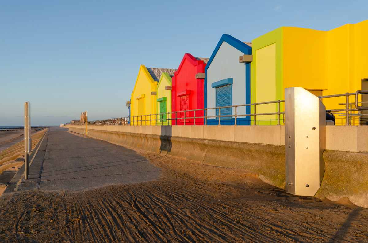colourful-kiosks-on-seafront-promenade-on-prestatyn-beach