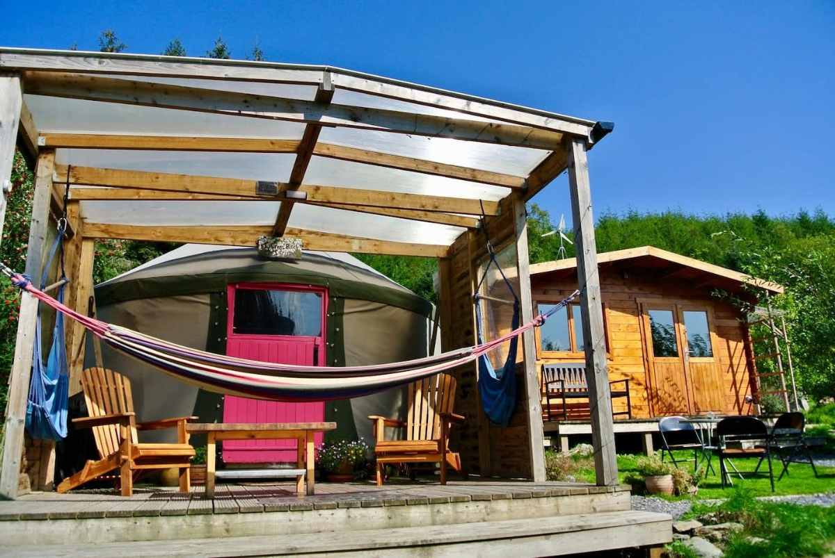 luxurious-yurt-with-hammoc-and-outdoor-seating