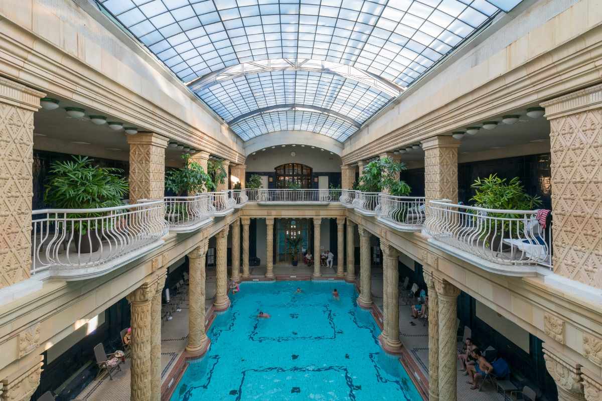 balconies-in-gellért-spa-bath-indoor-activities-budapest