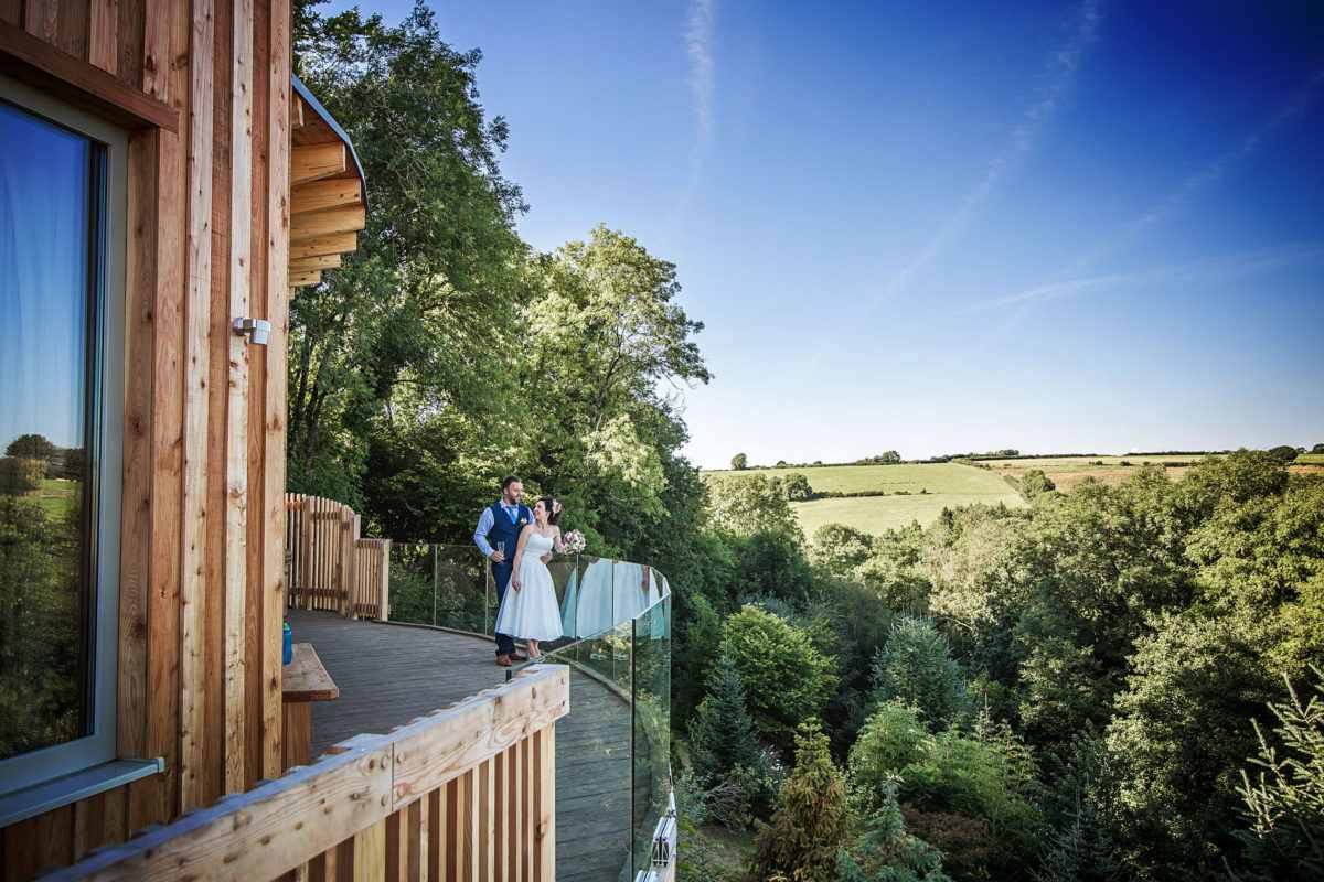 bride-and-groom-at-three-top-escape-treehouse-treehouses-devon