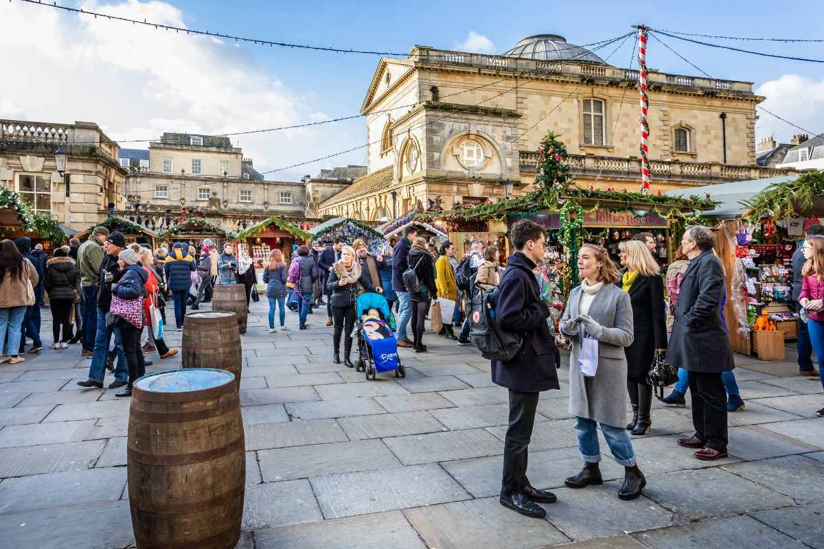 market-stalls-at-bath-christmas-market-free-things-to-do-in-bath
