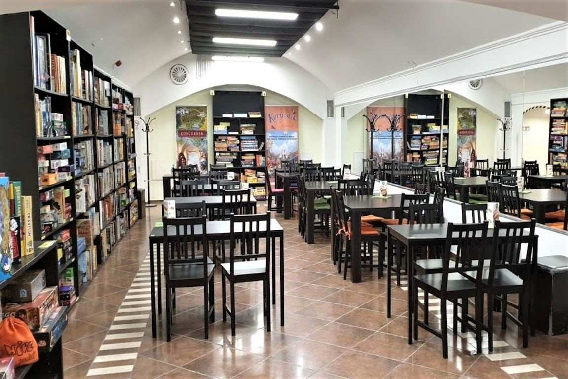 tables-inside-board-game-cafe-indoor-activities-budapest