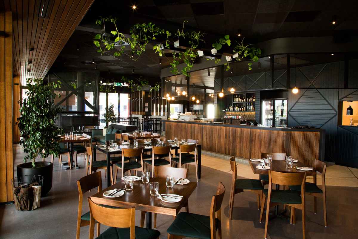 300-acres-restaurant-and-bar-bottomless-brunch-perth