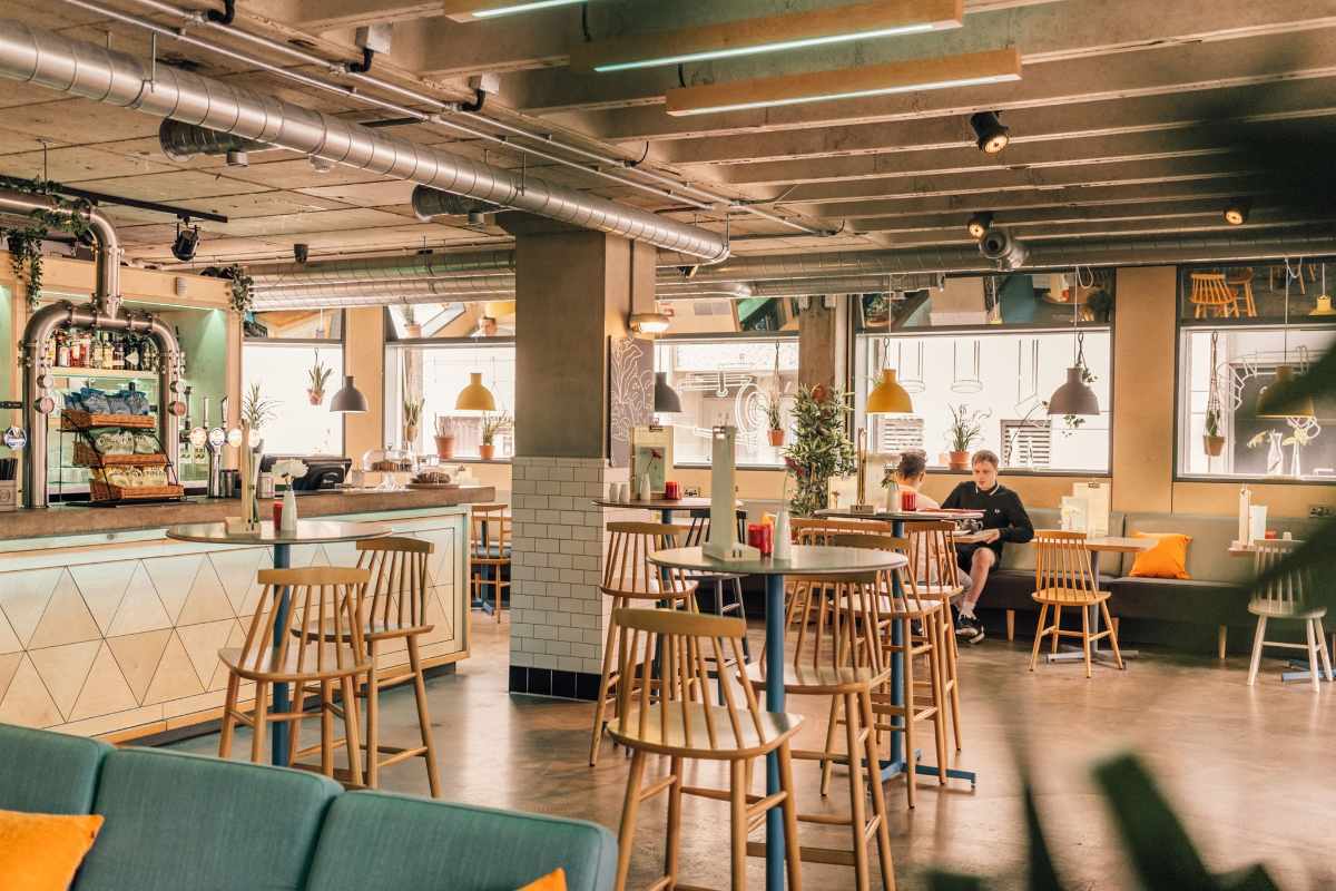 industrial-interior-of-the-tempest-on-tithebarn-restaurant-bottomless-brunch-liverpool