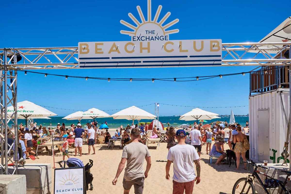 the-exchange-beach-club-bottomless-brunch-melbourne