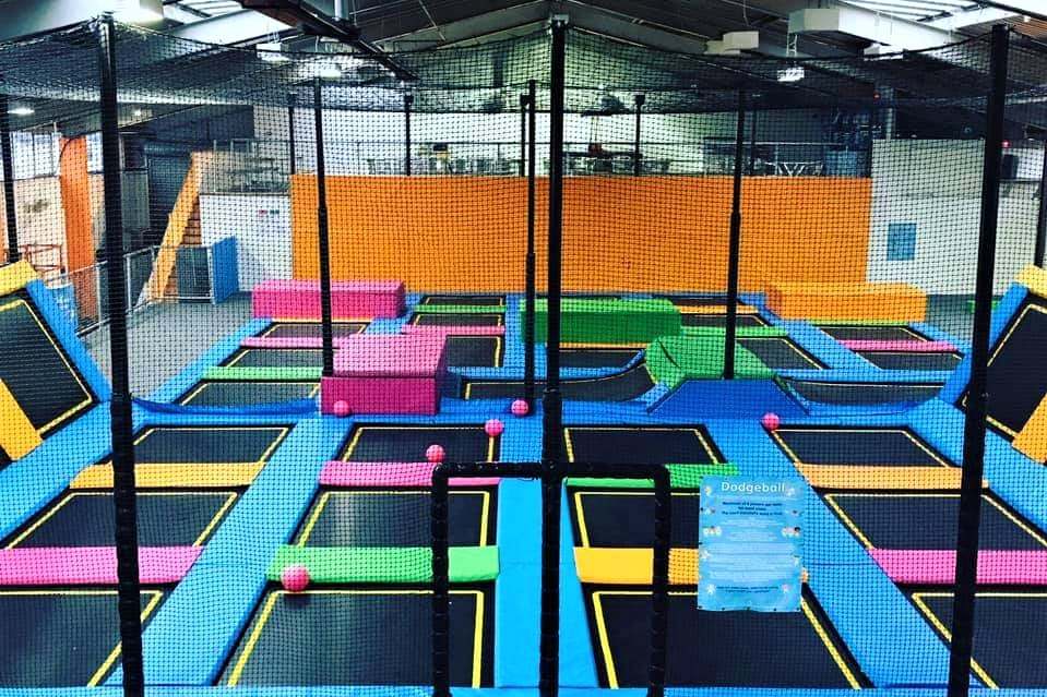 colourful-trampolines-in-ibounce-trampoline-park
