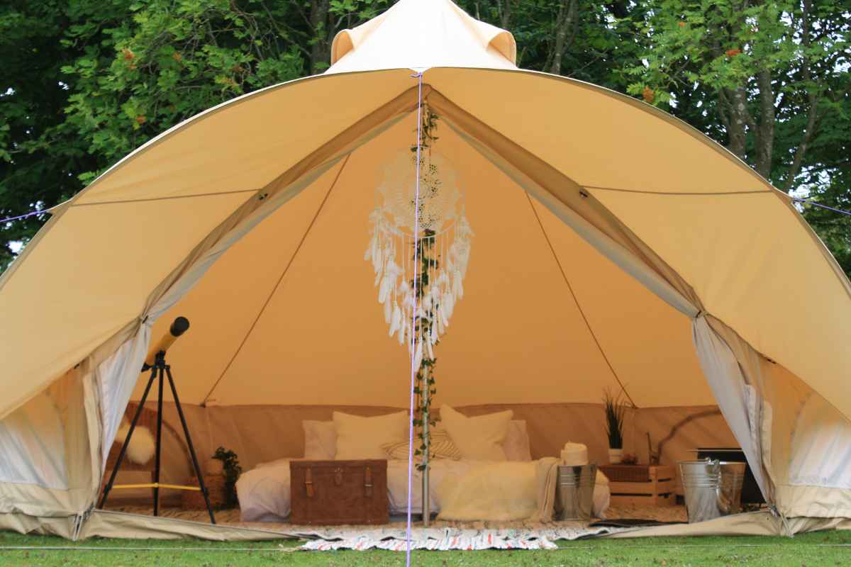 double-bed-inside-the-orion-tent-at-white-mark-glamping