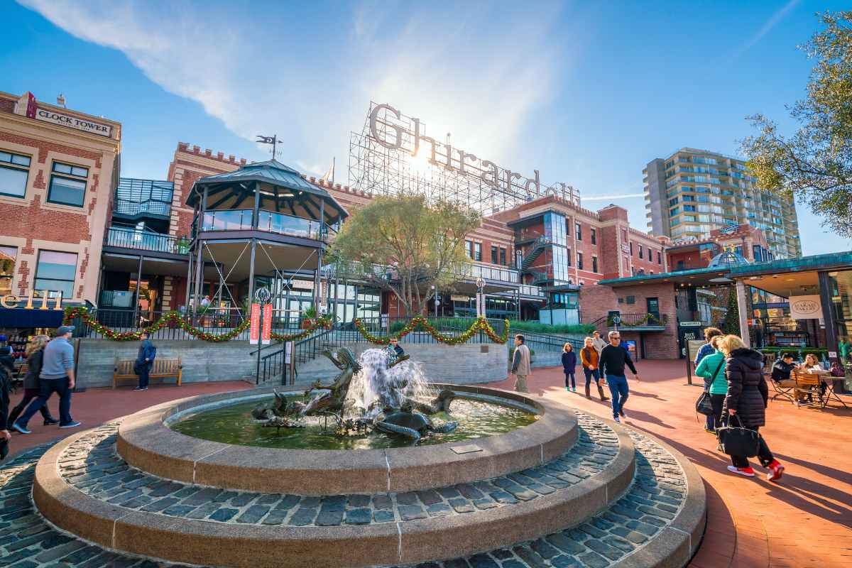 ghirardelli-square-on-sunny-day-san-francisco-2-day-itinerary