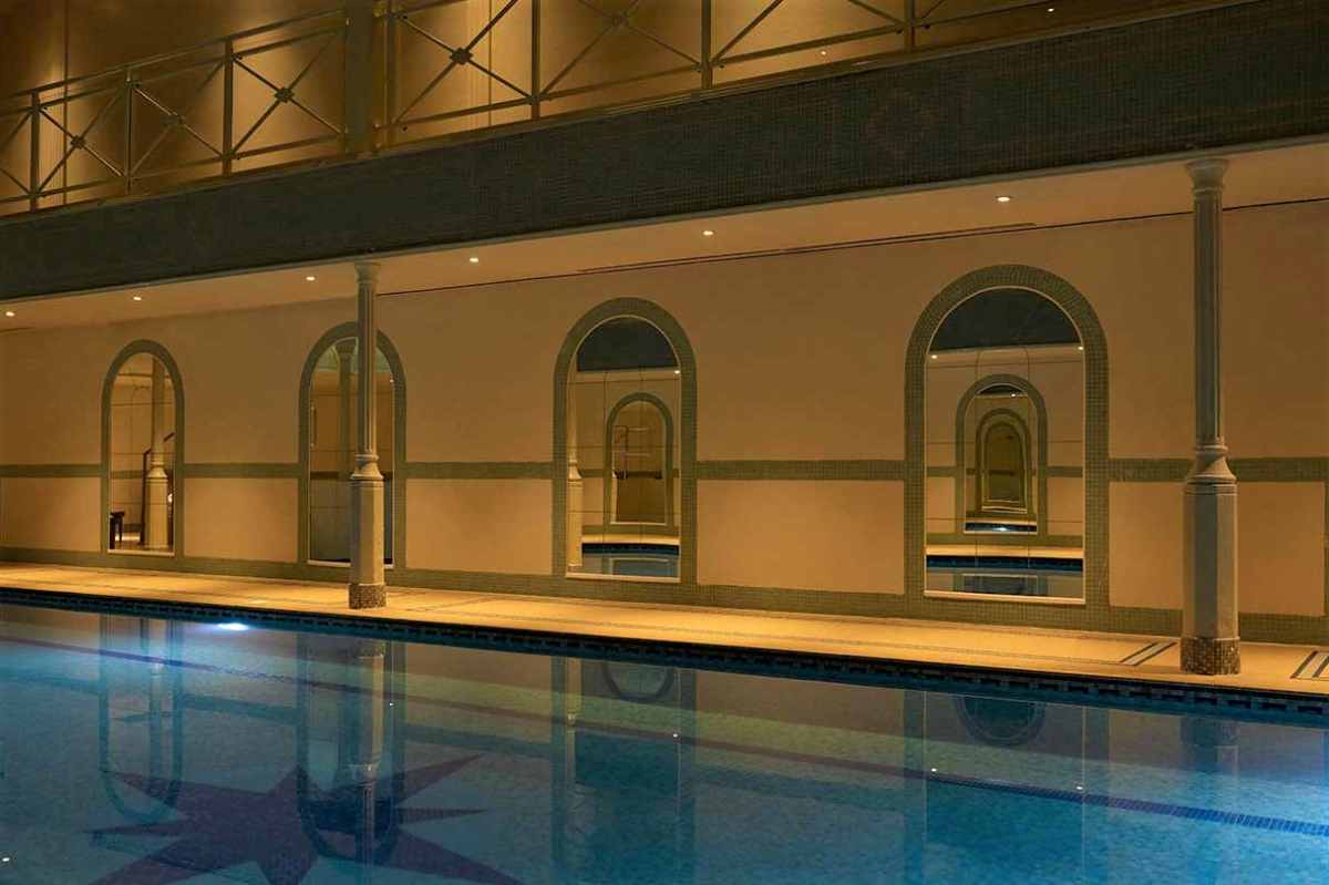 the-lygon-arms-pool-in-spa