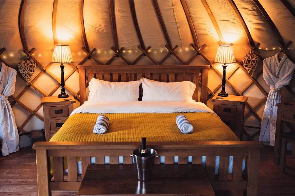 the-yurt-at-hollands-farmhouse-glamping-dorset