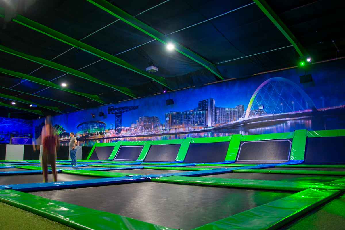 flip-out-trampoline-park-indoor-activities-glasgow