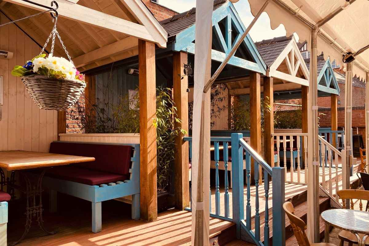 the-marquis-wellington-pub-and-kitchen-rooftop-bars-leicester