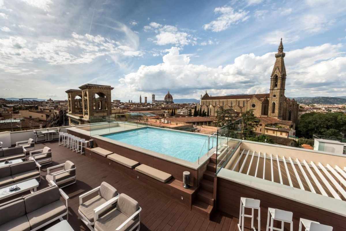 empireo-rooftop-at-plaza-hotel-lucchesi-rooftop-bars-florence