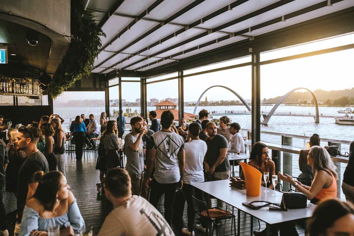 henry's-rooftop-at-the-reveley-rooftop-bars-perth