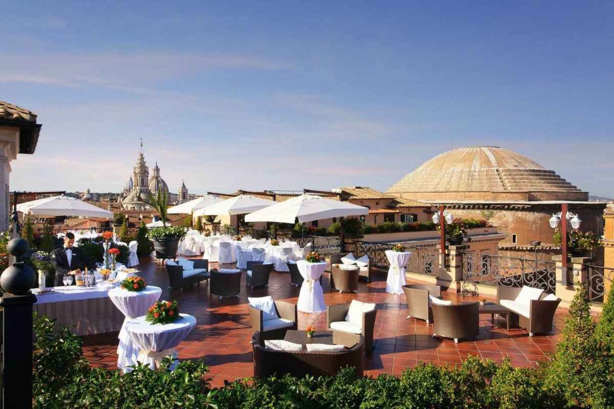 minerva-roof-garden-on-sunny-day-rooftop-bars-rome