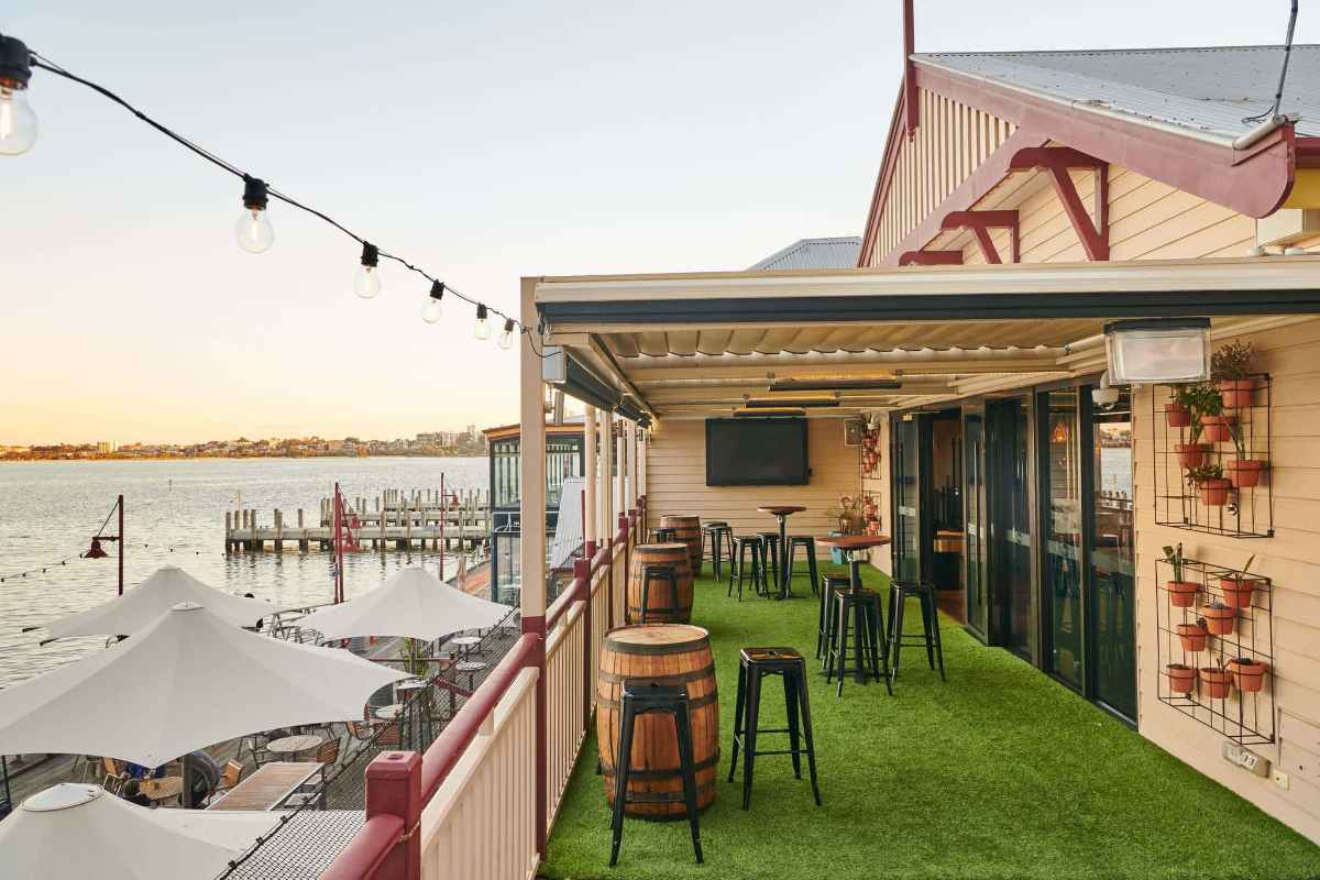 the-lucky-shag-at-sunset-rooftop-bars-perth