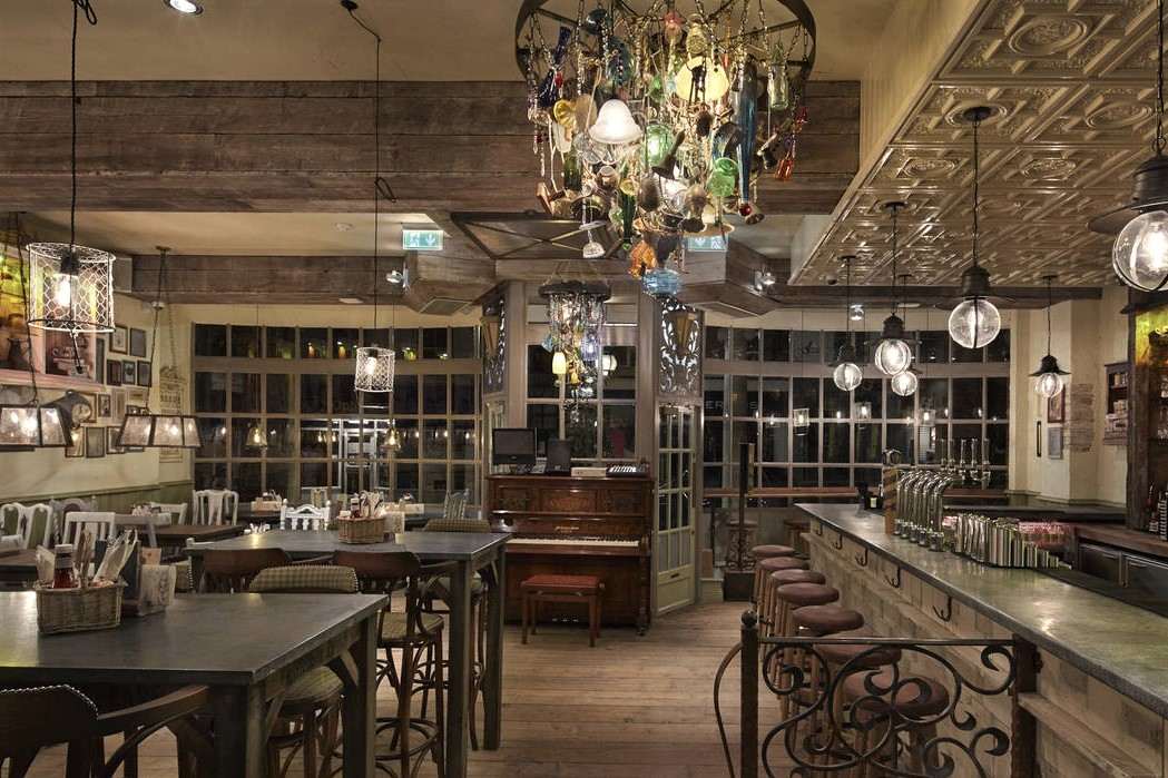 bar-and-restaurant-tables-in-the-botanist