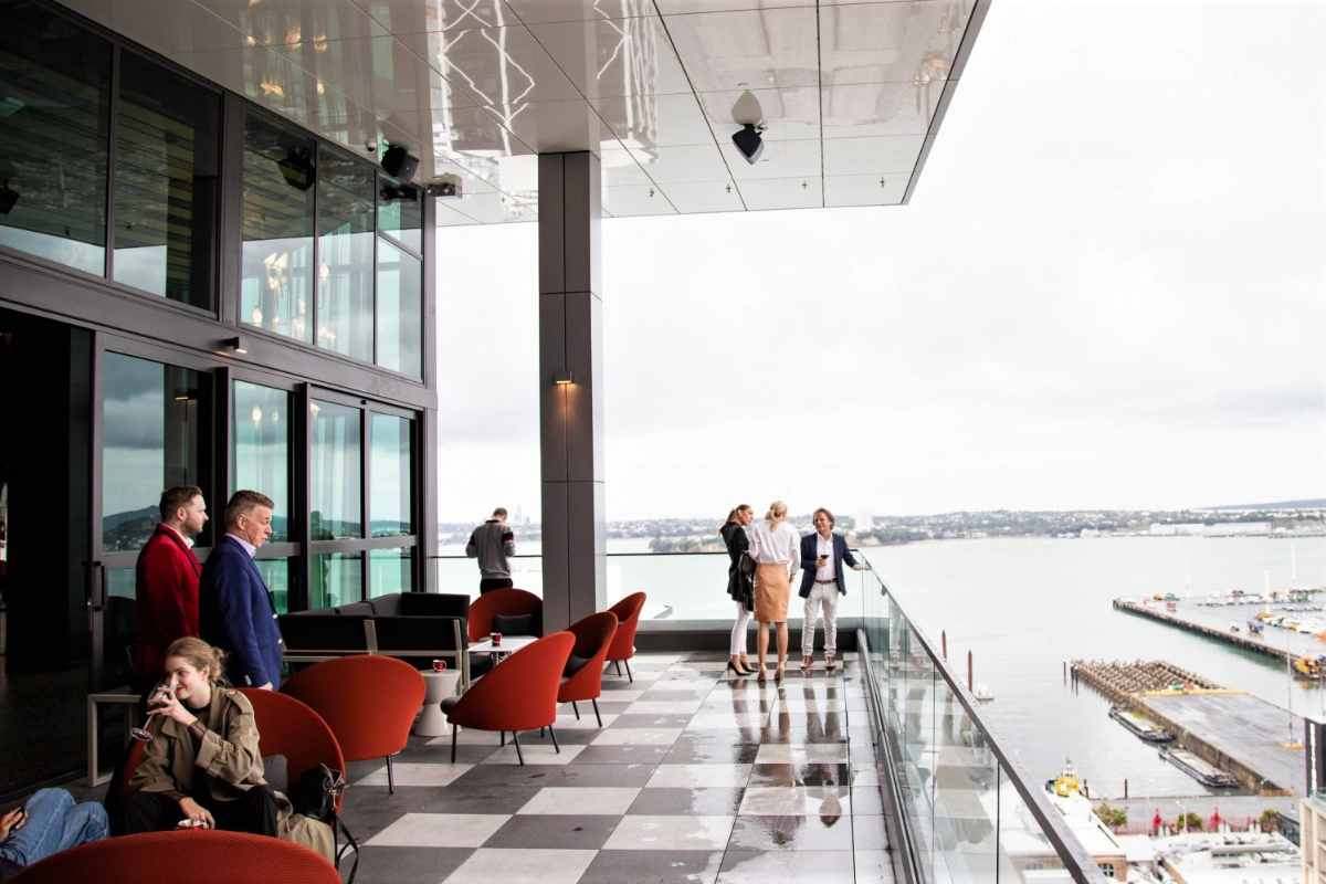 hi-so-rooftop-bar-in-daytime-rooftop-bars-auckland