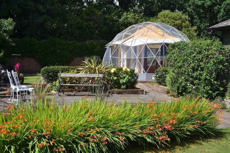 exterior-of-the-dome-glamping-hertfordshire