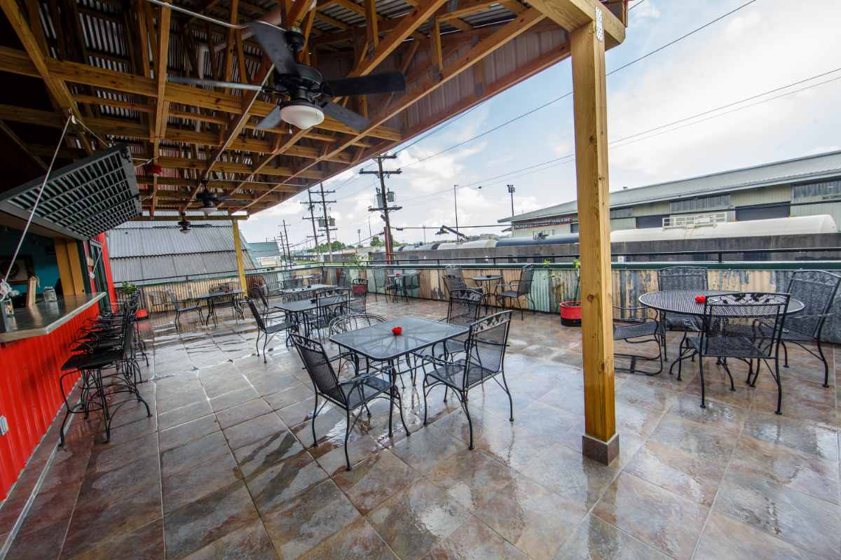 NOLA-brewing-tap-room-terrace-in-daytime