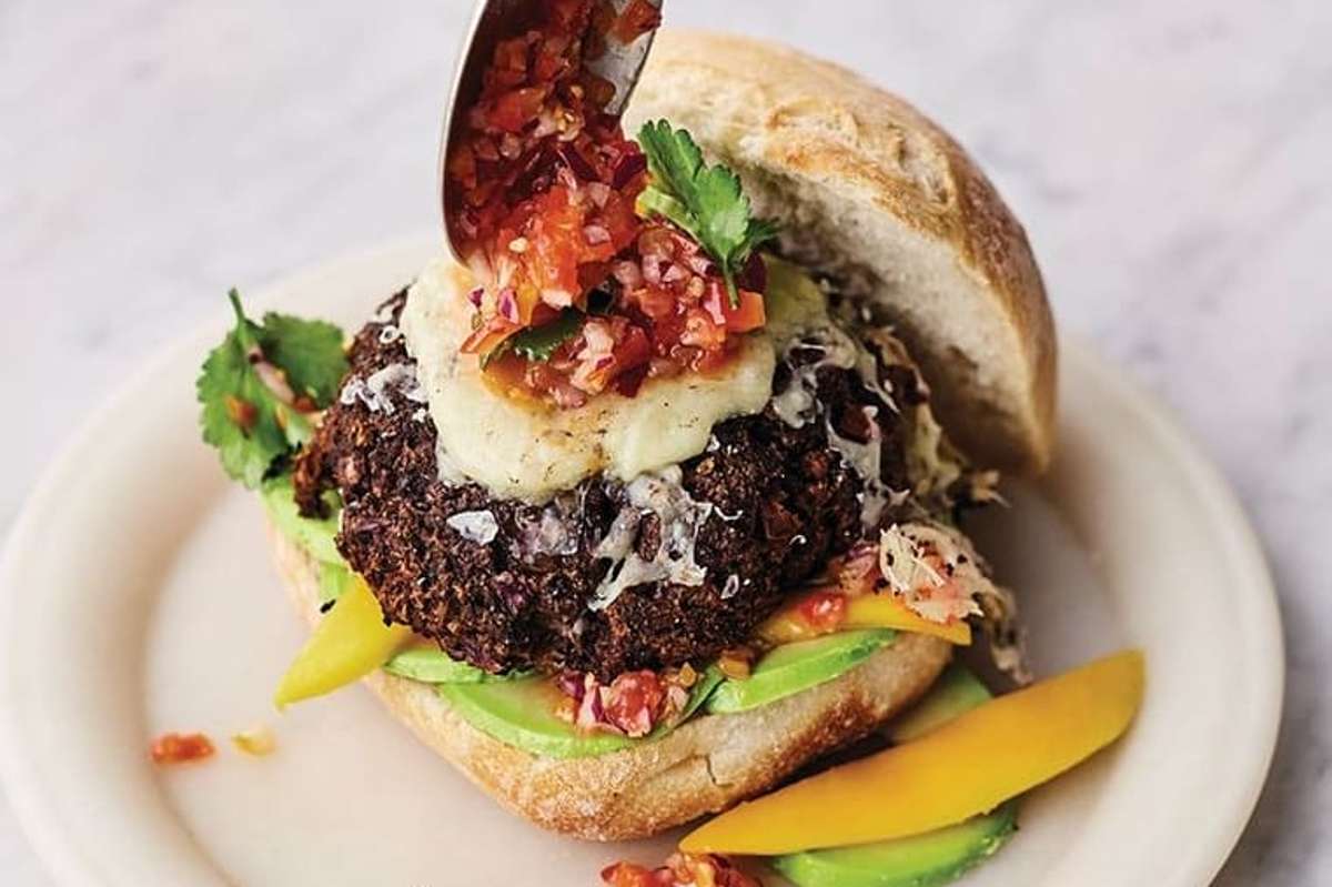 black-bean-burger-on-plate-from-the-veggie-cow