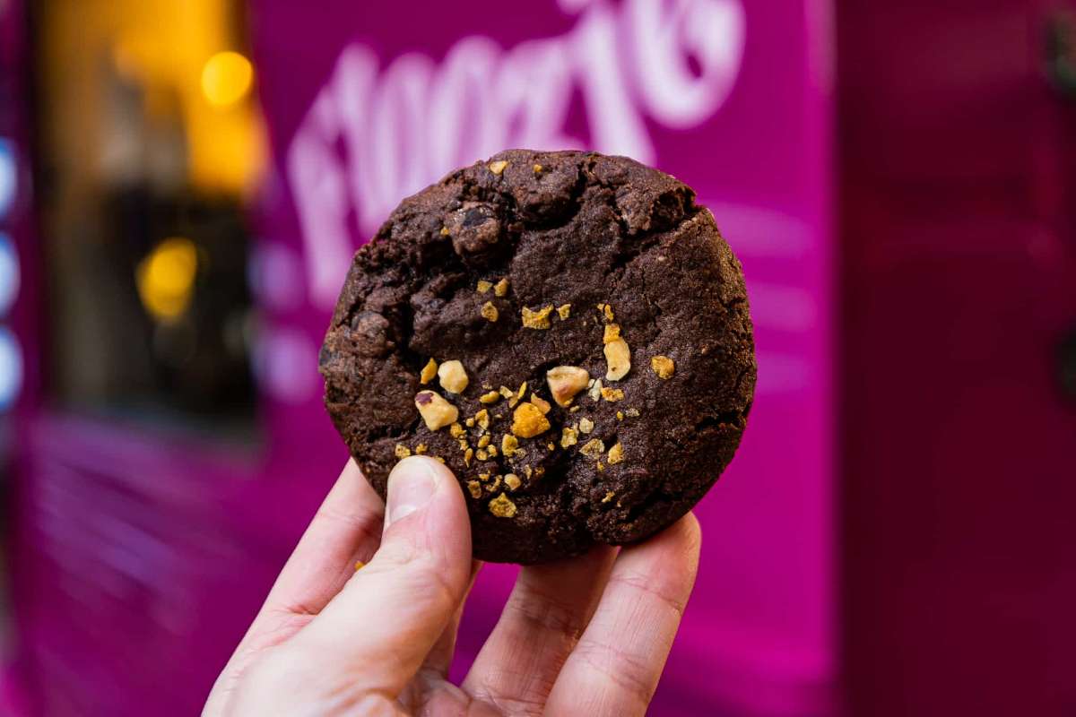 chocolate-cookie-against-floozie-logo-floozie-cookies
