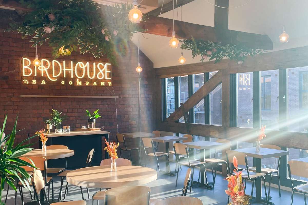 interior-of-birdhouse-tea-bar-and-kitchen-vegan-restaurants-sheffield