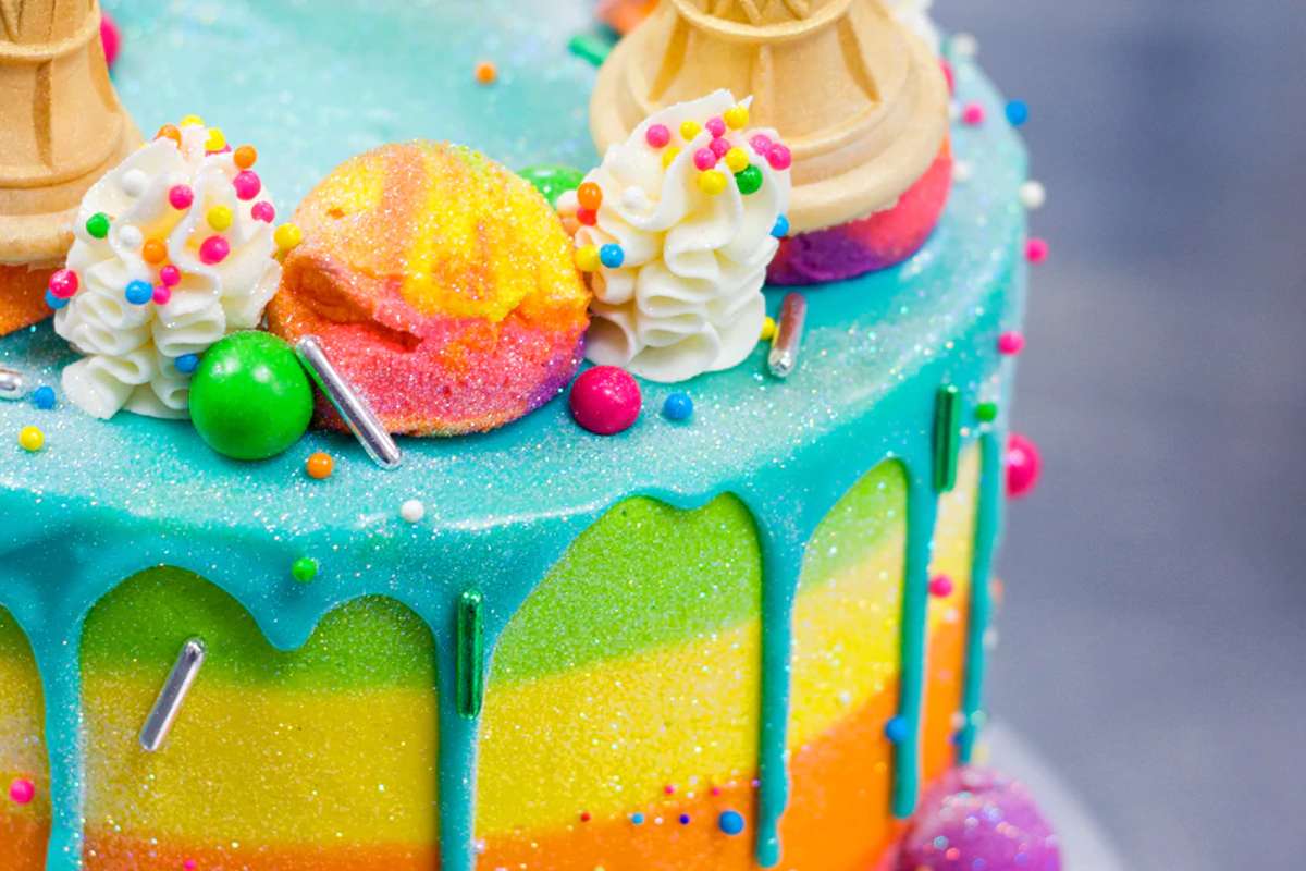 rainbow-cake-from-flavourtown-bakery