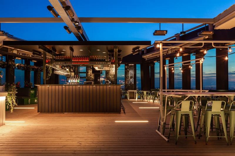 sjöstaden-skybar-at-night-rooftop-bars-stockholm
