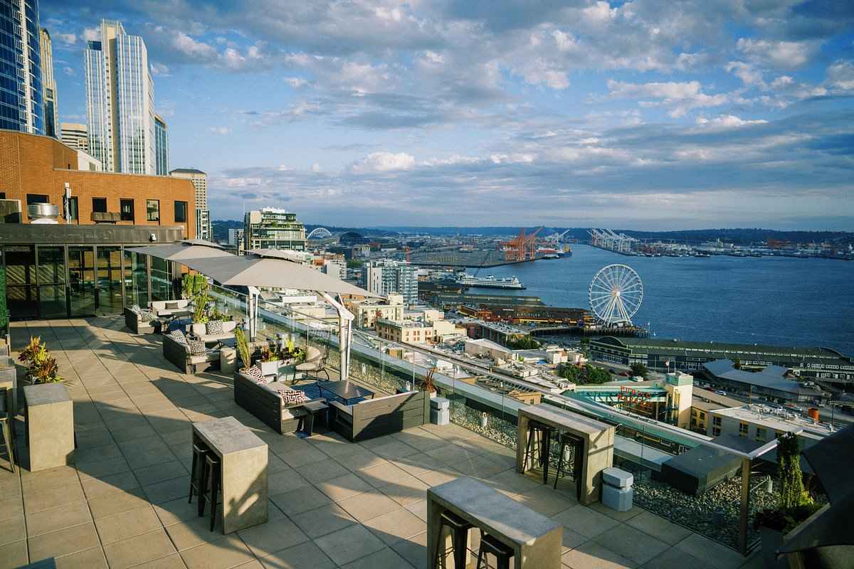 the-nest-outdoor-lounge-rooftop-bars-seattle