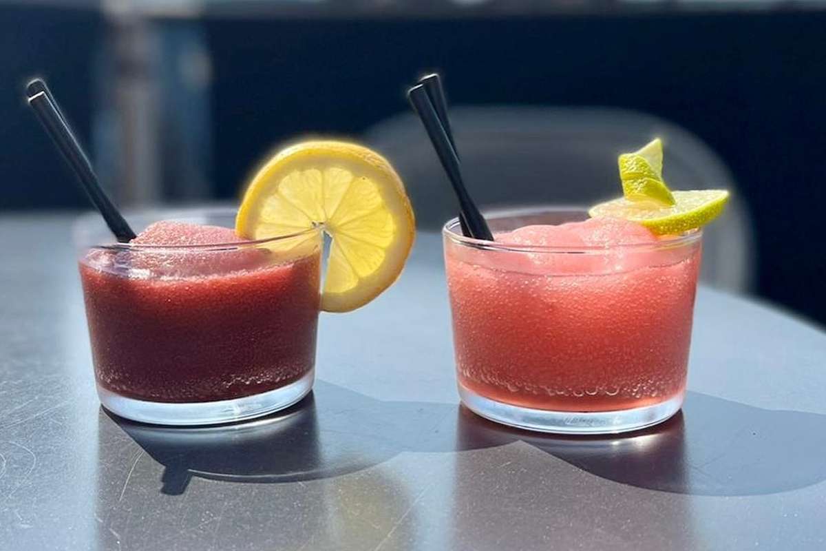 two-cocktails-on-the-table-at-the-new-club-in-the-daytime
