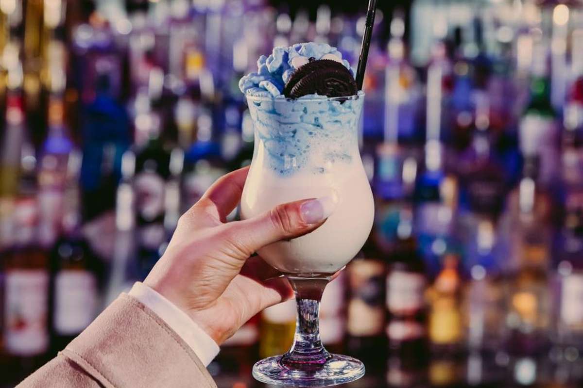 oreo-cocktail-being-held-in-someones-hand-at-jalou