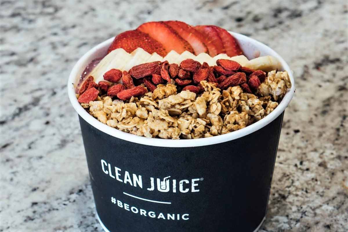fruit-and-granola-acai-bowl-from-clean-juice
