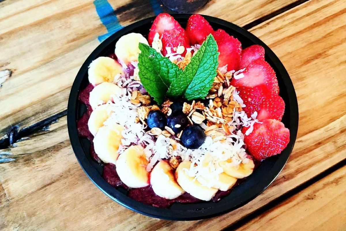 acai-bowl-topped-with-fruit-from-guarapo-juice-bar-and-cafe