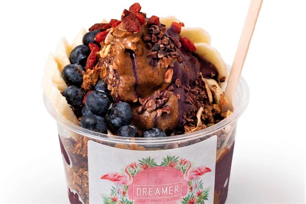 acai-bowl-topped-with-peanut-butter-from-dreamer-restaurant